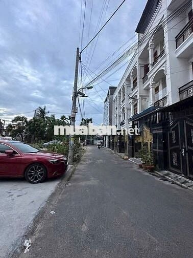 Chính chủ cho thuê nhà DT:4,3x15 giá 14tr/thg, 3lầu ,HBP,TĐ