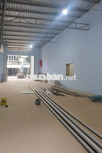 CHO THUÊ KHO 180m2 ĐƯỜNG LỚN RỘNG RÃI XE TẢI RA VÀO - ĐA PHƯỚC
