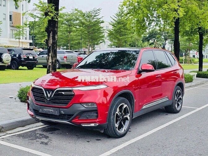 VinFast Lux SA2.0 2020 2.0 AT - 70000 km