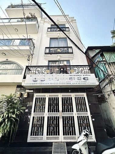 ĐIỆN BIÊN PHỦ-GIÁP Q1,HẺM NHỰA 6M,45M² (4.5x10),5 TẦNG,HƠN 7.T