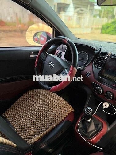 Hyundai Grand i10 2017 Grand 1.2 MT - 100 km