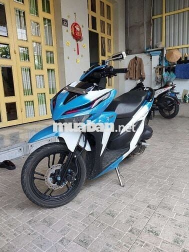 Vario 150 trắng xanh 25000km xe còn đẹp it chay