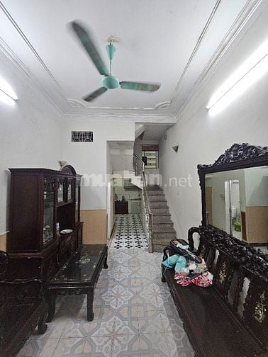 Cho thuê nhà riêng 38m x 4.5T gồm 4 ngủ ở Gốc Đề - Minh Khai