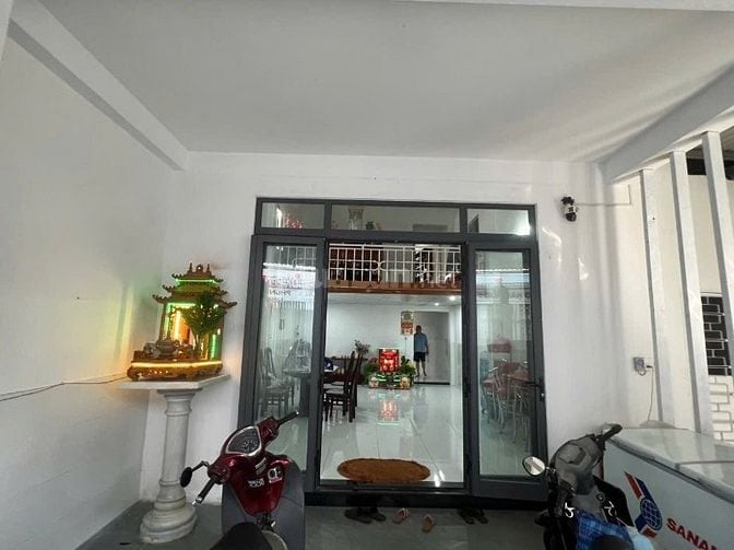 🌟 NGUYỄN PHAN VINH - BÁN NHÀ 2 TẦNG - MẶT TIỀN KIỆT NHỰA XE TẢI.