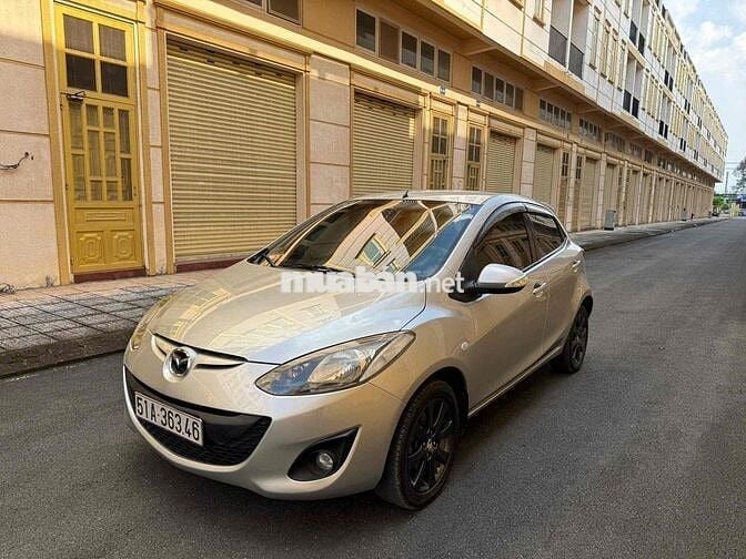 Mazda 2 2012 1.5 AT - 135000 km