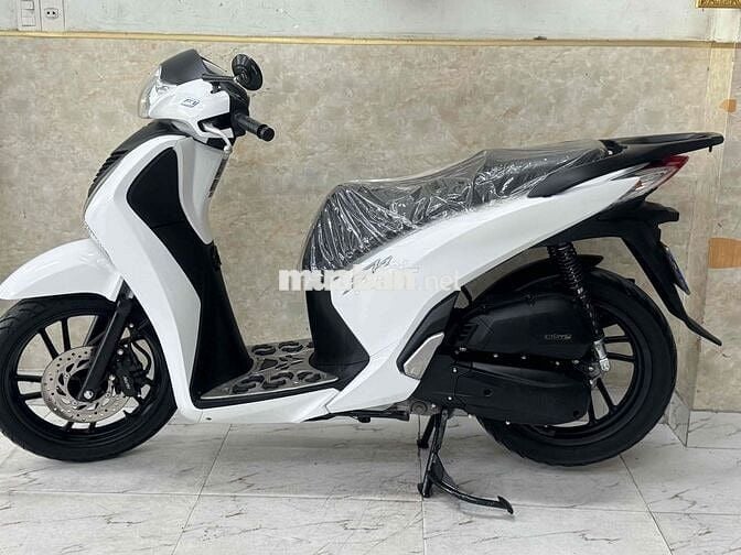 SH 150 khoá ga 2015 trắng mới keng 43E1-591.28