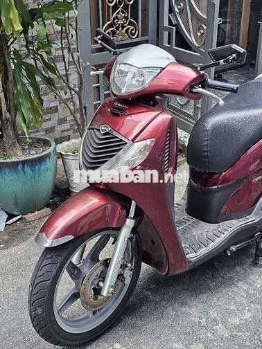 SH150i 2008 màu đỏ đô đẹp 90% chính chủ