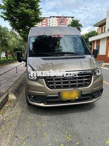 Ford Transit 2024 Tiêu chuẩn - chạy 37000 km