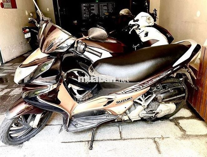 SUZUKI HAYATE 125 GOLD