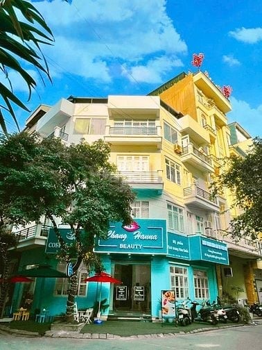 SANG NHƯỢNG SPA CAO CẤP 3 MẶT TIỀN TẠI CẦU GIẤY HÒA – HÀ NỘI 