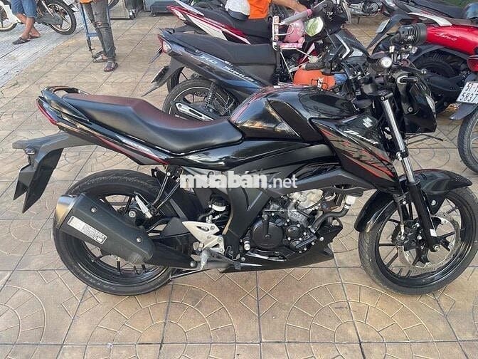 Suzuki 150 GSX 150 bandit