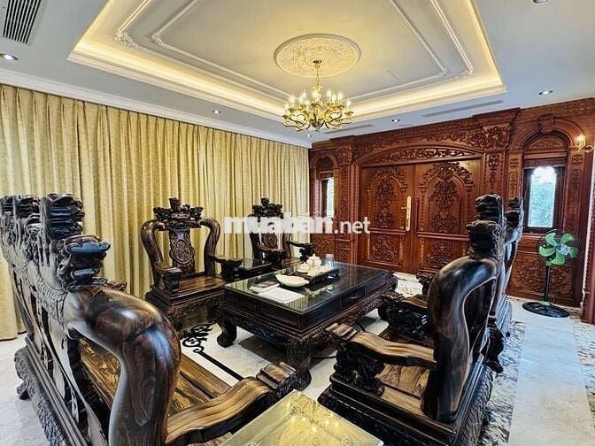 CITYLAND RIVERSIDE Q7
 BỂ BƠI RIÊNG – THANG MÁY – FULL GỖ GÕ ĐỎ