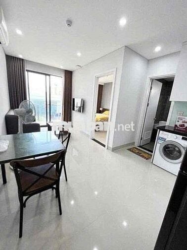 Cho thuê căn hộ 1 phòng ngủ ngay An Thượng- Gần biển
