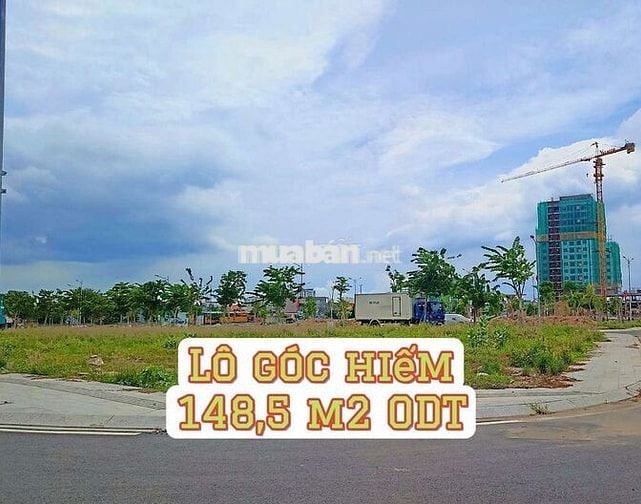 Bán lô góc 2 mặt tiền 148,5m2 vị trí hiếm tại Mk Central City, Phủ Hà