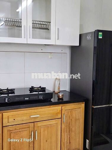 [cho thuê] CH Tara 1PN 1WC có sẵn ít nội thất Giá thuê 9tr