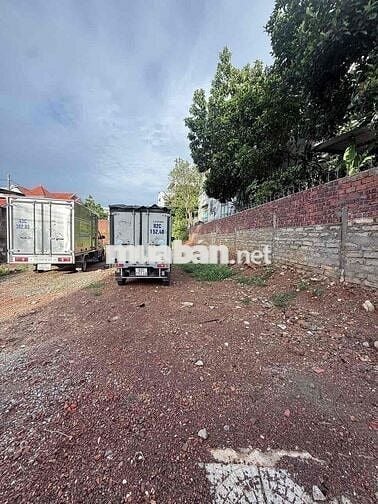BÁN LÔ ĐẤT KIỆT 1014 TÔN ĐẢN NỐI DÀI ĐƯỜNG NHỰA 5,5m  lề 2m nhỉnh 2tỷ8