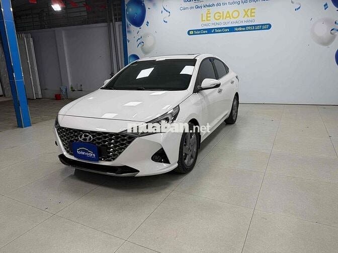 Hyundai Accent 2021 1.4 AT đặc biệt đi 14000 km
