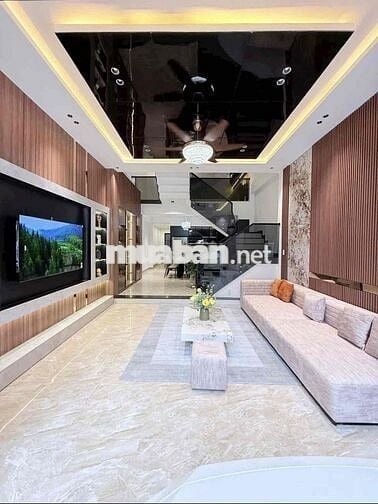 Nắm Chính Chủ nhà 3 Tầng Đường Trần Kim xuyến