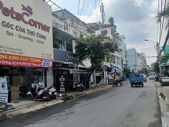 Nhà hẻm thông 6 m Cư xá ngân hàng, Tân Thuận Tây Quận 7. 5*26, 133 m2 