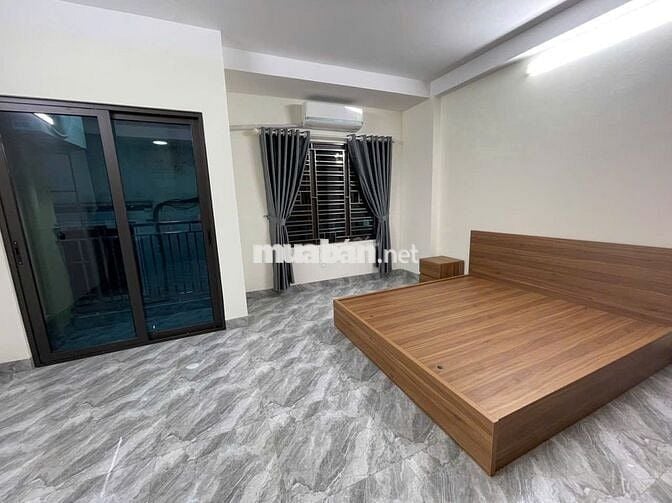 Chính chủ cho thuê căn hộ cao cấp Mới Xây tại Trung Hoà, Cầu Giấy