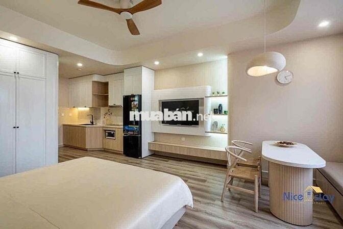 Cho thuê căn hộ 1 phòng ngủ. chung cư Garden Gate. gần sân bay TSN