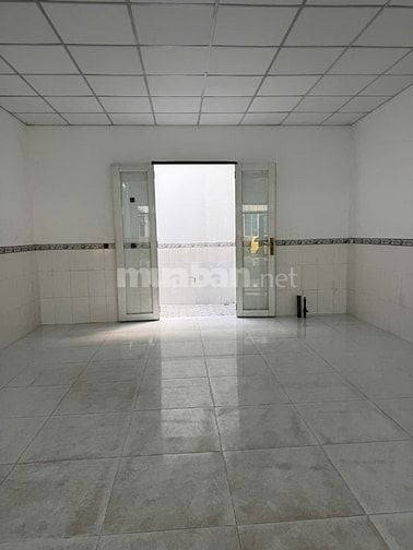 Cho thuê nhà nguyên căn mặt tiền đường số 6 khu 17.3ha phường An Phận 