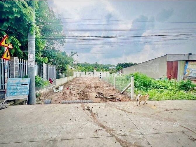 BÁN ĐẤT: 160m2 thổ cư 1/ Võ Thị Nhúa - Tân  Phú Trung - SHR