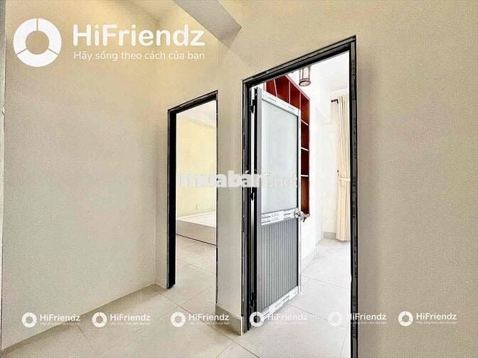 Khai trương căn hộ 2PN ban công mới 100% ngay công viên làng hoa GV