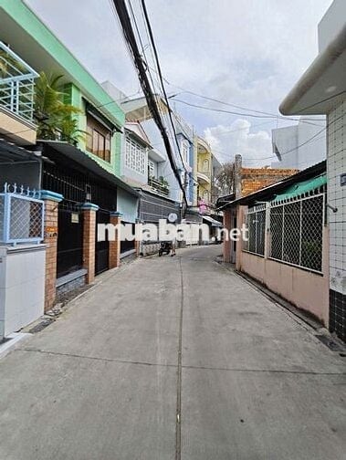 Nhà 6,5 triệu 2 phòng ngủ gần chợ Cả Đài ô tô tới nhà kd được