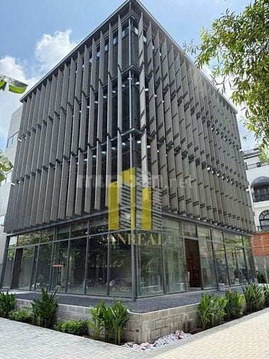 CHO THUÊ TOÀ VĂN PHÒNG SÀN TRỐNG ĐƯỜNG XUÂN THUỶ GIÁ 6500 USD