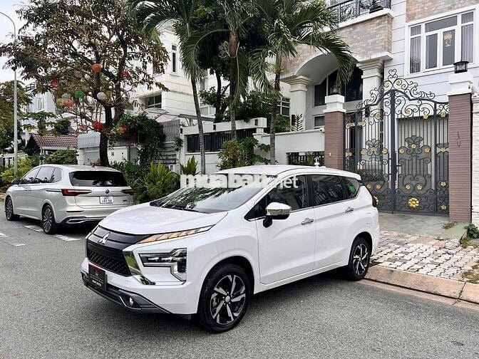 Mitsubishi Xpander 2022 AT Premium - 25000 km