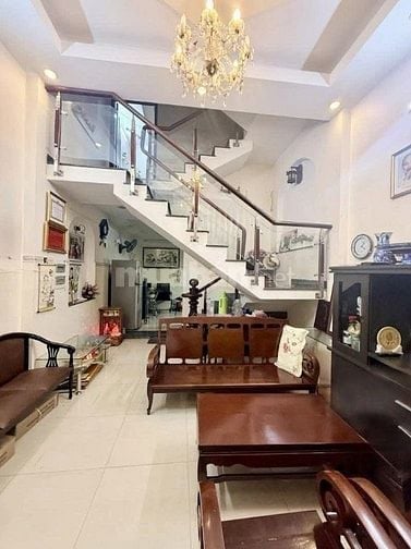 SỞ HỮU NGAY CĂN NHÀ GIÁ TỐT NGAY ĐẶNG VĂN NGỮ, PHÚ NHUẬN GẦN 40M²!! 