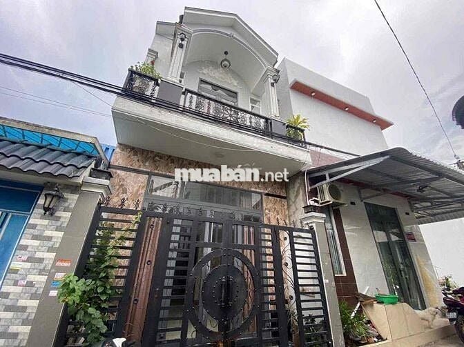 🔥 NHÀ LẦU GIÁ RẺ – CHÍNH CHỦ GỬI BÁN CHỈ 1 TỶ 650 TRIỆU 🔥 📍 KDC Sơn Th