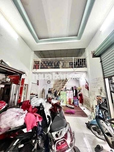 BÁN NHÀ 4.2x11m HXH 6M   SHR GẦN NGÃ TƯ BỐN XÃ BÌNH TÂN