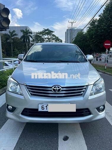 Toyota Innova 2013 2.0G  AT Số Tự Động Xe Zin Đẹp