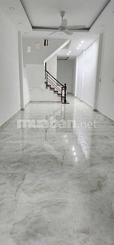 Mặt tiền kinh doanh 4x22m - 3 tầng - P.6, Tân Bình, kề khu Bắc Hải