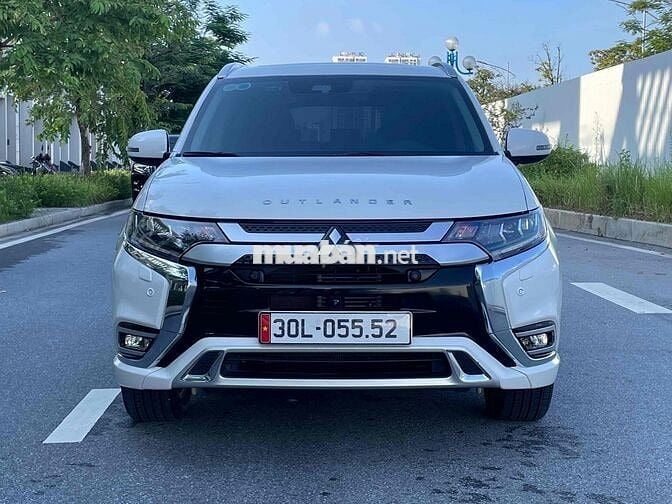 Outlander đk 2024 bản premium cao cấp
