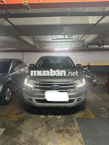 Ford Everest 2019 Trend 2.0L  AT 4x2 - 108000 km