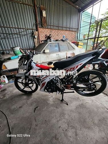 Xe hơi dọn xíu xe con mới ken két tiền nên cần bán