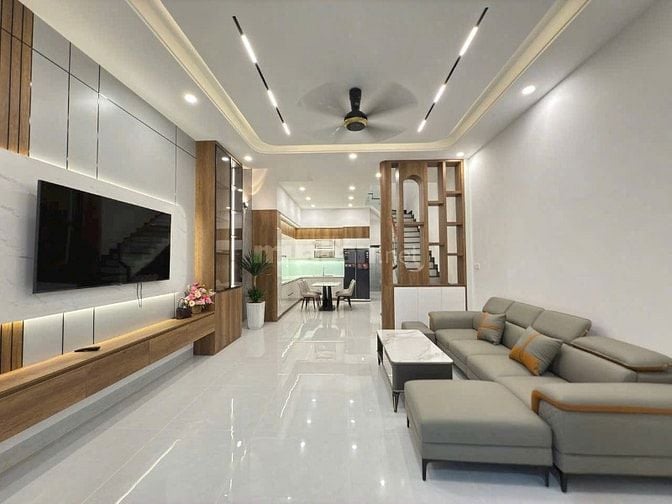 NHÀ ĐẸP GIÁ MỀM-CƠ HỘI KHÔNG CHỜ-GIÁ 3,15TỶ-45,2m2-LỮ GIA-QUẬN 11