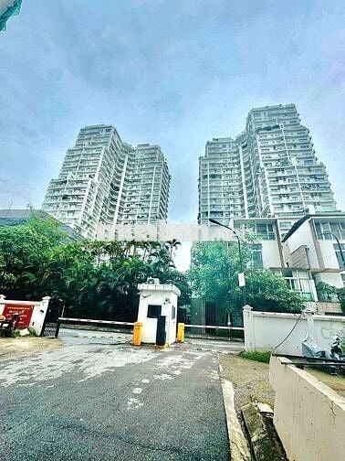 Bán gấp căn Duplex Tòa Golden Westlake Tây Hồ. DT 557m. TK 3PN, 4WC