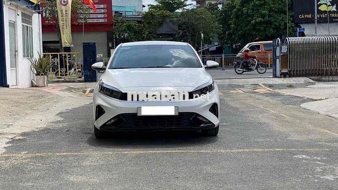 Kia K3 2024 Premium 2.0 AT - 4000 km