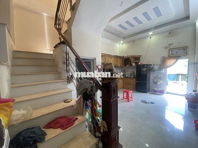 BÁN NHÀ MẶT TIỀN NGUYỄN THỊ MINH KHAI - DĨ AN, BÌNH DƯƠNG giá 6.8 tỷ