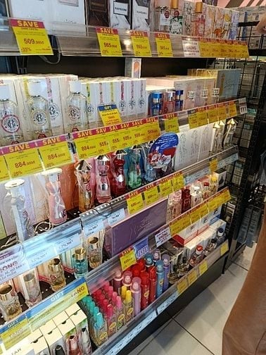 CỬA HÀNG MỞ RỘNG TUYỂN GẤP NHÂN VIÊN BÁN HÀNG, ĐÓNG GÓI SẢN PHẨM.! 