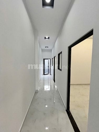 Bán nhà mặt tiền đường Trần Thị Tám (1/ quốc lộ 1A) gần chợ Bình Chánh