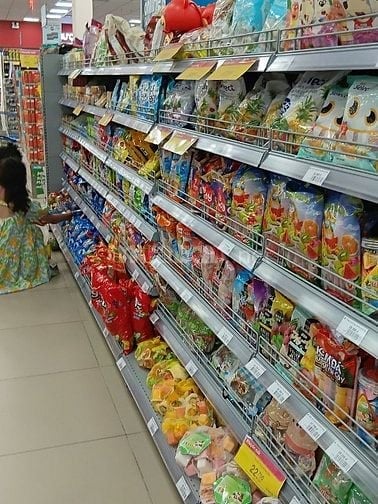 Bách hóa cần tuyển 2 nam nữ lđpt phụ bán hàng tại gò vấp