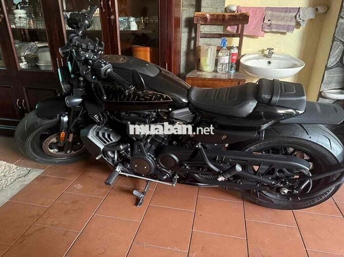harley sportster odo 700km