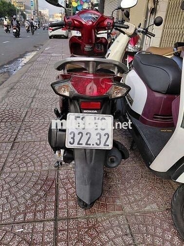 VISION BS VIP 59V3 -32232 ĐK 4/2020 GIÁ 28TRIEU500