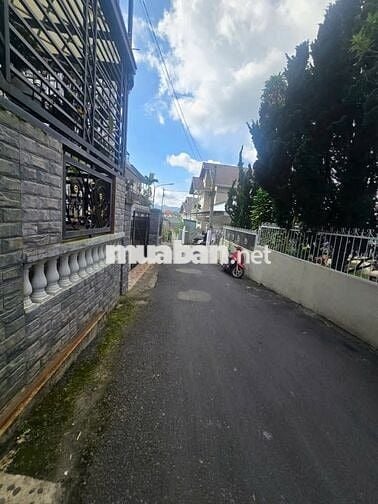 88M² NHÀ 2 MT Ô TÔ TẬN NƠI CÁCH CHỢ 100M PHƯỜNG LÂM VIÊN