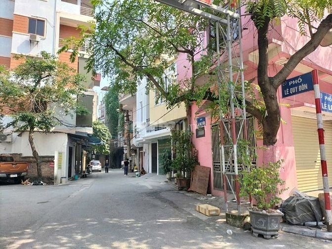 BÁN GẤP NHÀ 5 TẦNG 30m2 6,5 TỶ,Ô TÔ TRÁNH - KINH DOANH - LÊ QUÝ ĐÔN